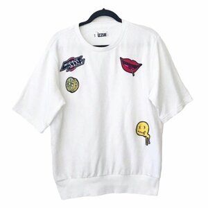 Izzue White Patch Crew Neck Short Sleeve Sweater